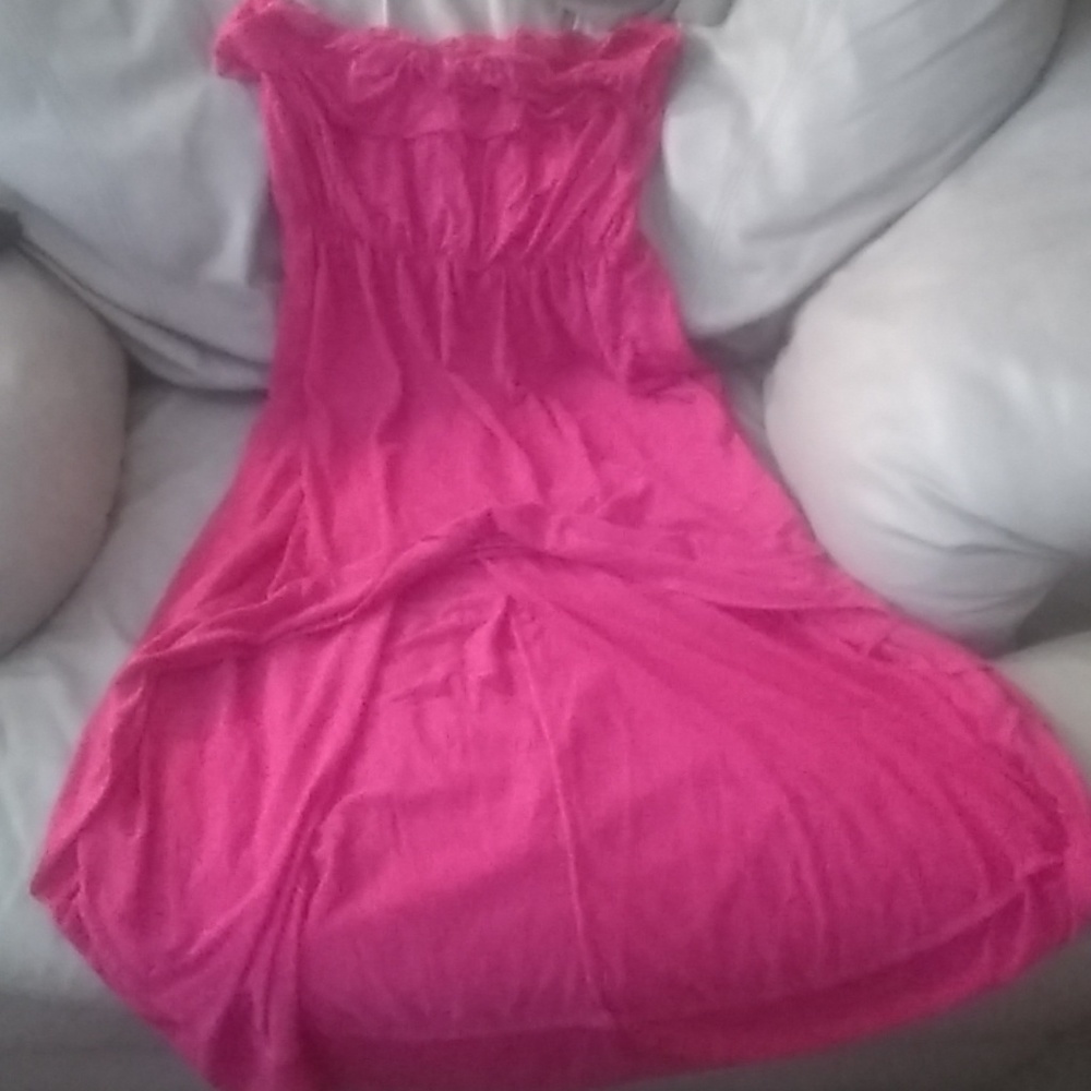 pink dress